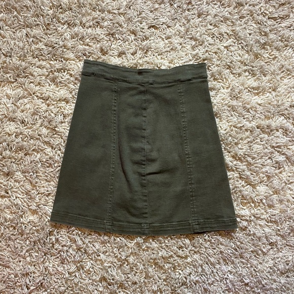 Olive Mini Skirt - Picture 2 of 4